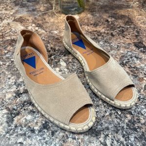 Verbenas Suede Cruz Espadrille flat
